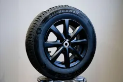 Kesärengas 185R14C matta musta 5x112