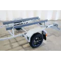 TRAILERMATE 750 kg (530 x 200 cm) vesijettitraileri (tuplatuet)
